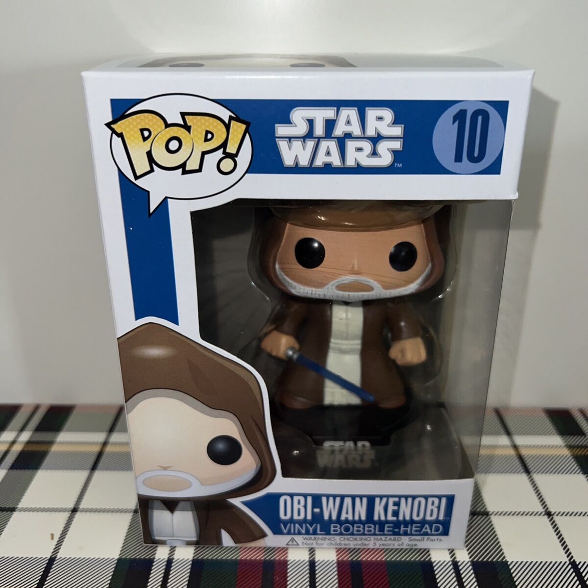 Funko Pop Star Wars Obi-Wan Kenobi #10 Large Font Bobble Funko Pop Star Wars Obi-Wan Kenobi #10 Large Font Bobble
