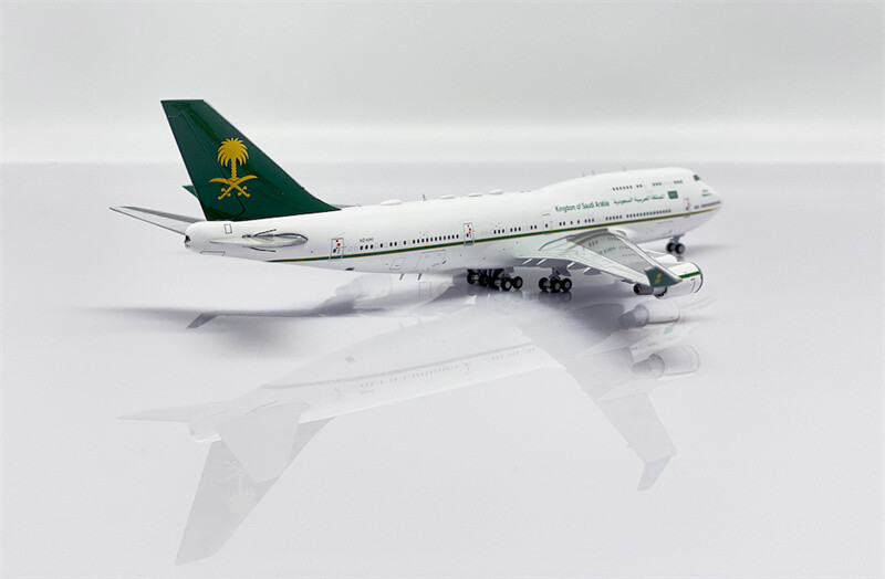 JC Wings Kingdom of Saudi Arabia for Boeing B747-400 HZ-HM1