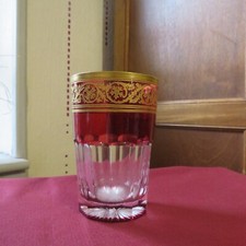 1 verre gobelet a thé de couleur rouge cristal de saint louis decor or