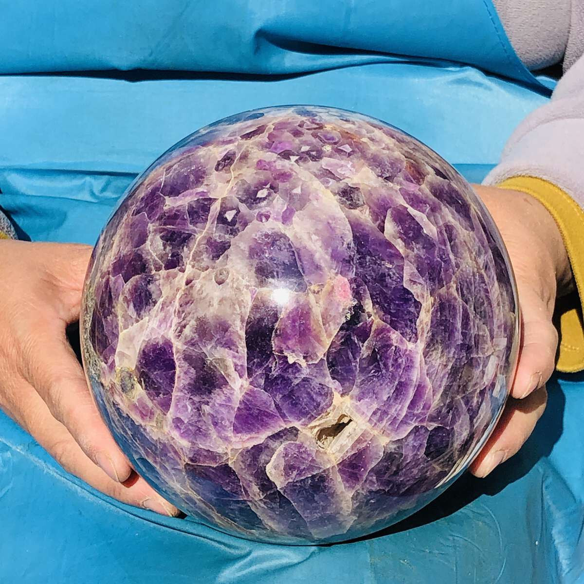 5090G Natural Amethyst Quartz Crystal Sphere Ball for Healing & Energy
