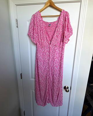 Old Navy Women's 2XL Pink/White Floral Smocked Square Neck Midi Sundress
