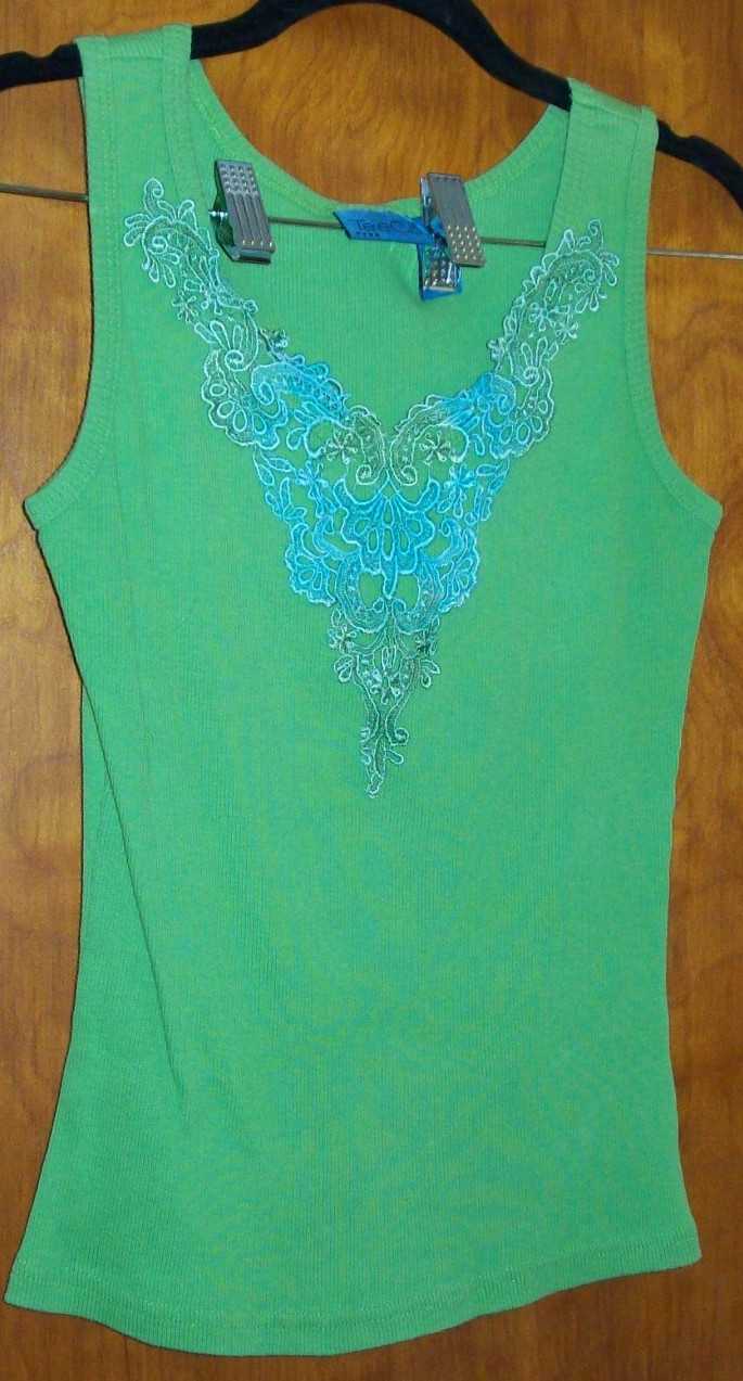 TeeCo moosgrünes geripptes Baumwoll-Tanktop mehrfarbig Spitze ~ Damengröße Small