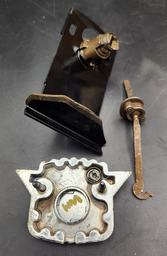 70 Cadillac DeVille Calais Trunk Lock Cylinder Rod Emblem Crest Assembly Set - Picture 2 of 2