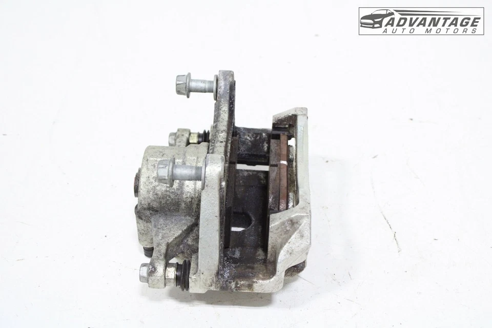 2022-2024 HYUNDAI TUCSON AWD HTRAC FRONT LEFT SIDE ABS DISK BRAKE CALIPER OEM - Image 4 of 4