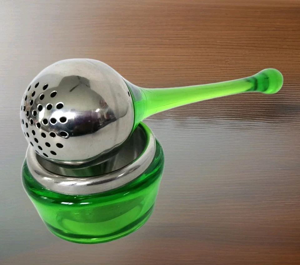 Infusor acrílico verde y acero inoxidable Sagaform con soporte a juego Foto 3 de 4