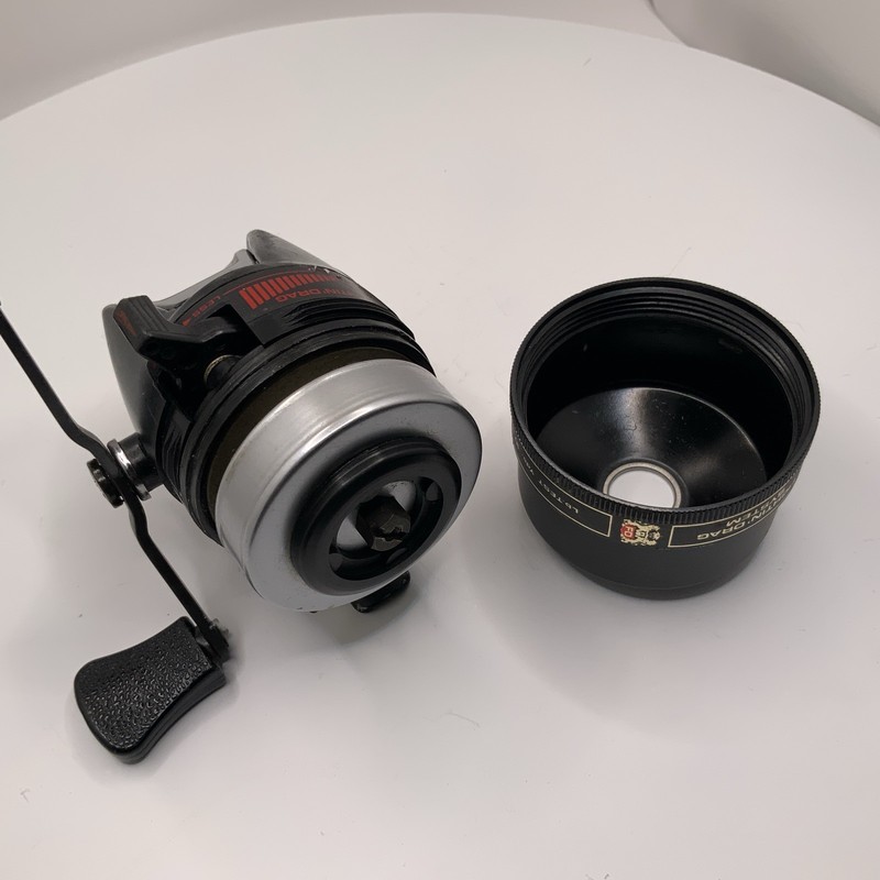 🤫🤫 sh Sh Shimano 102 Plus Closed Fishing Reel with Fightin' Drag
