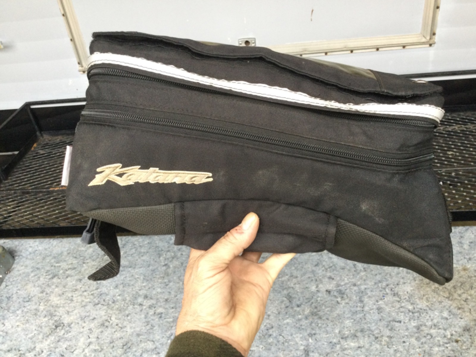 Suzuki Katana motorcycle magnetic expandable tank bag luggage