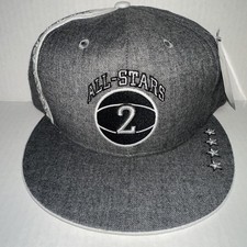 Sombrero/Gorra Headgear Street Ball All-Stars St. Louis #2 Talla 8 ajustada. Gris vintage