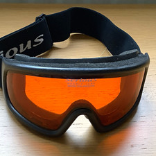 Serious Skibrille schwarzes Gestell orange getönt