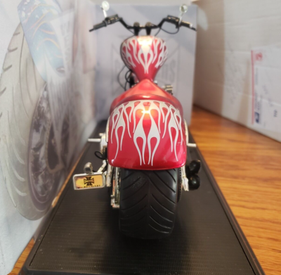 ウエストコーストチョッパーズ 1/10 スケールモデル スタージススペシャル Muscle Machines Sturgis Special West Coast Choppers Calfornia