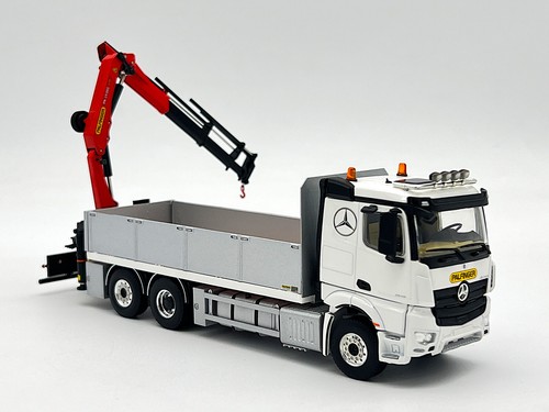 Mercedes Actros riged flatbed truck+Palfinger crane PK19.001 WSI models 1:50