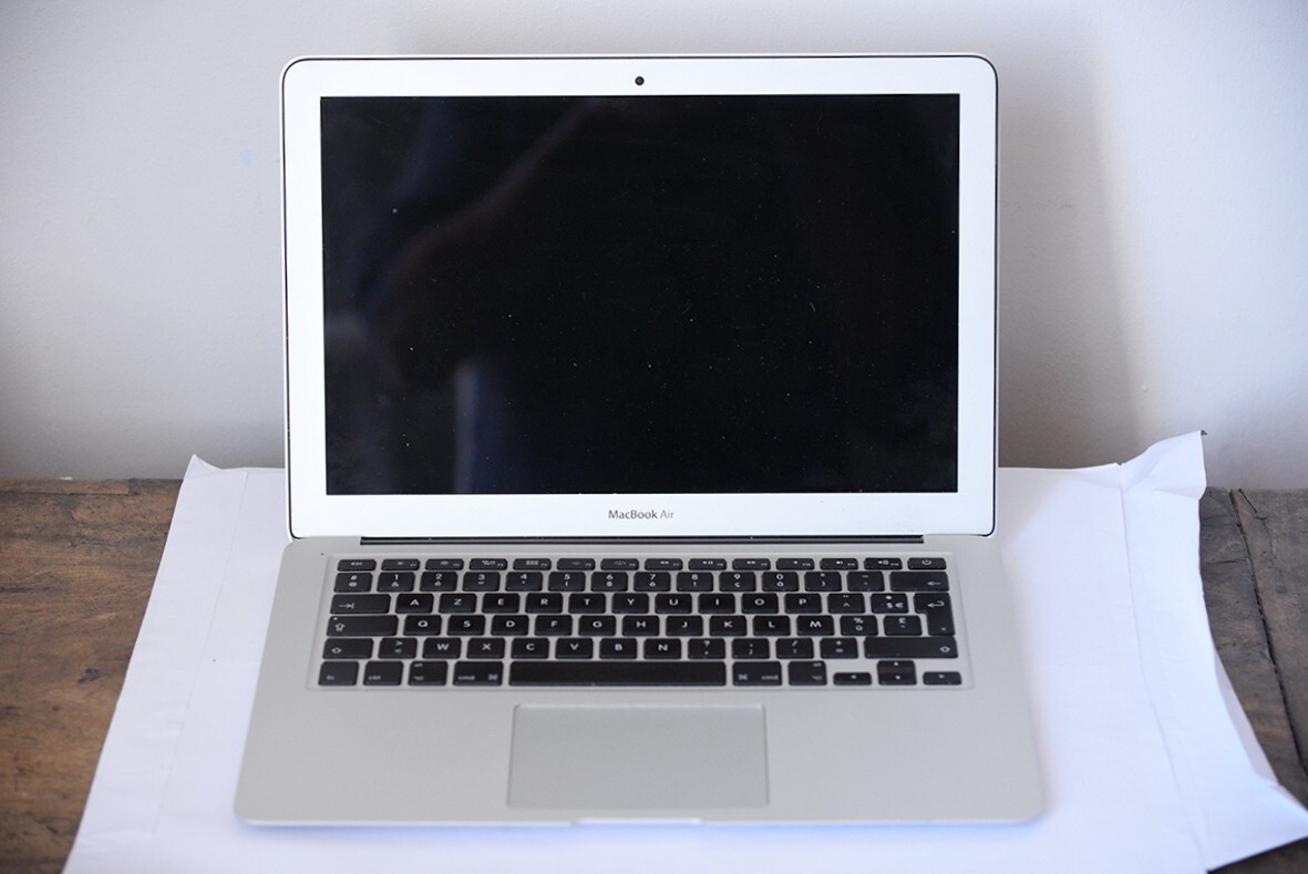 casing complet Macbook air 1466 Grade A
