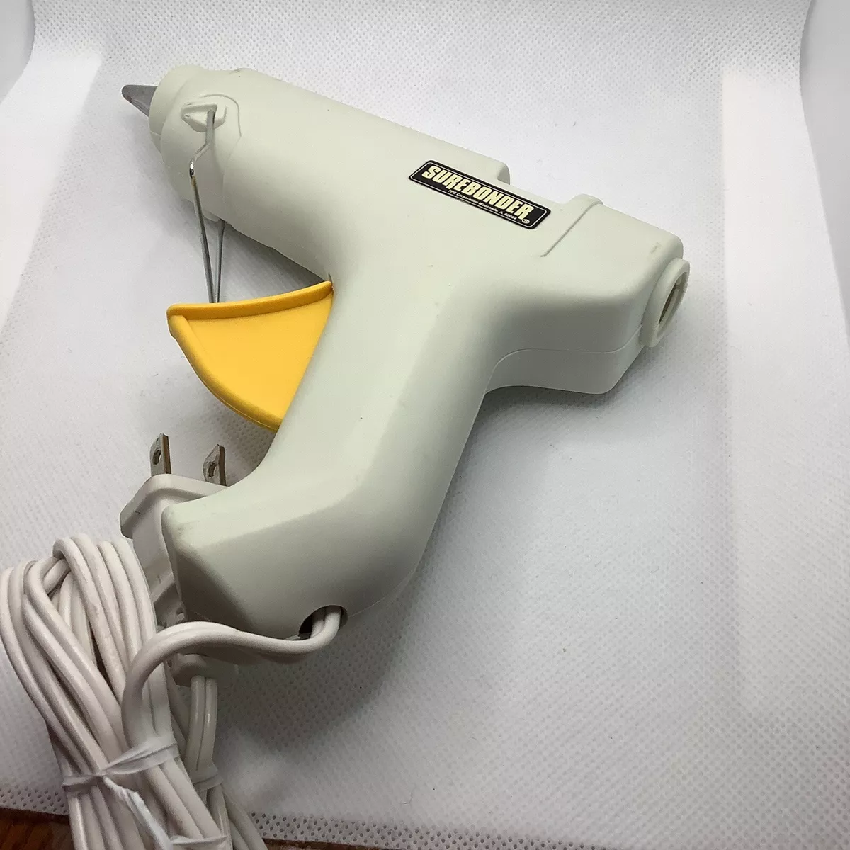 Surebonder Glue Gun Low Temperature 40 Watts for .44 Glue Sticks