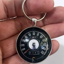 Vintage 60's Ford Mustang 120 MPH Speedometer Gauge Reproduction Keychain