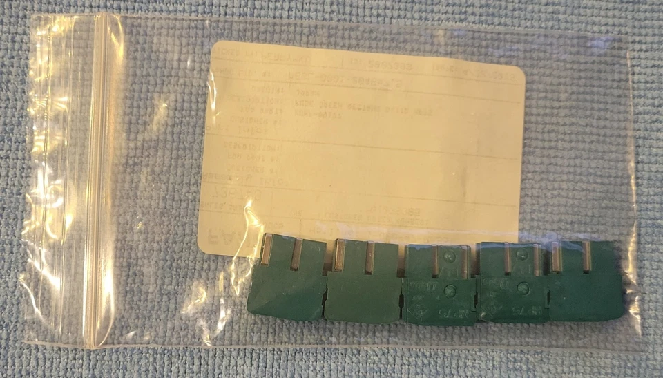 FANUC FUSIBLE VERDE RECTÁNGULO DAITO MP75 A60L-0001-0046#7.5 XGMF-09177 (5 PIEZAS) Foto 4 de 4