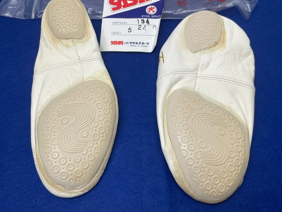 VINTAGE 1980s SASAKI GYMNASTIC SHOES WOMAN SIZE 5 ARTICLE 134 WHITE LEATHER NEW - Image 2 of 3