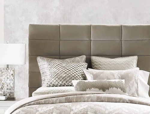 Hotel Collection Luxurious Distressed Chevron Abstract Pillow Sham STANDARD Gold - 第 2/3 張圖片
