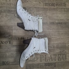 Brown Sole Pvc White Boots sizec7