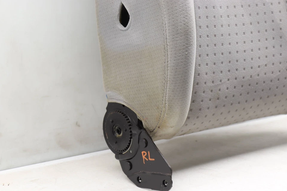 1999-2004 VW EUROVAN - REAR Upper SEAT Backrest Cushion (2ND ROW) 7D0883455AD - Image 2 of 4