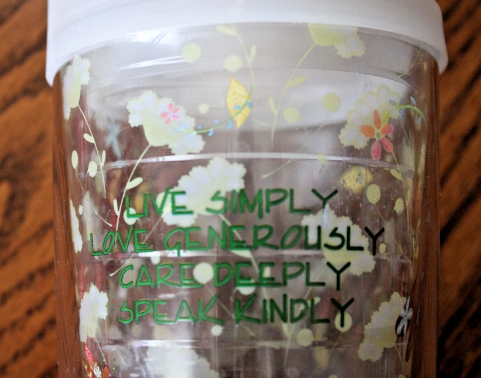 Vaso de vidrio aislante Tervis 24 OZ con tapa libélula floral garantía de por vida Foto 2 de 4