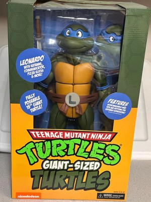 Teenage Mutant Ninja Turtles Leonardo Giant-Sized Action Figure 15