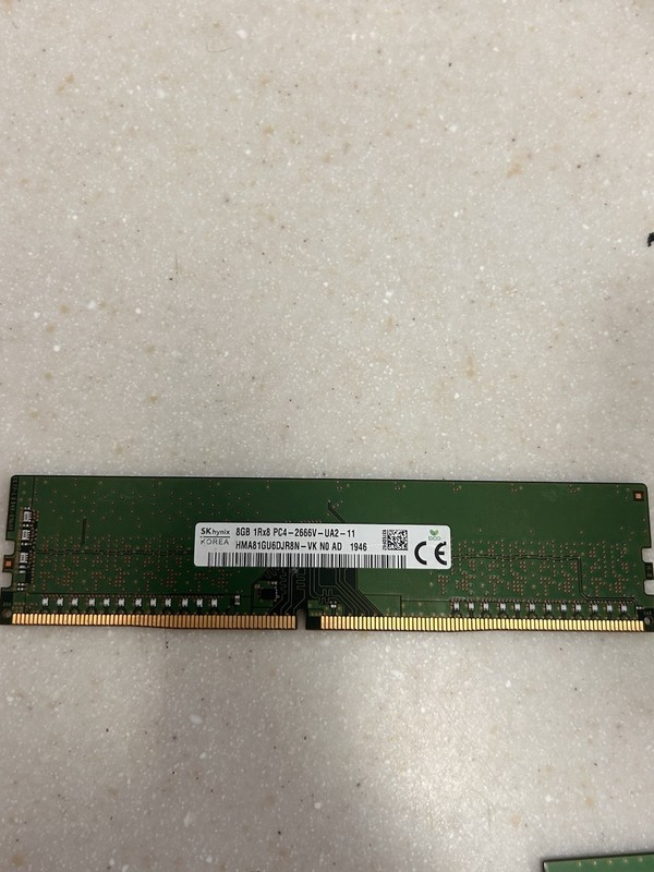 SK hynix 8GB 1Rx8 DDR4-2666 PC4-2666V-UA2-11