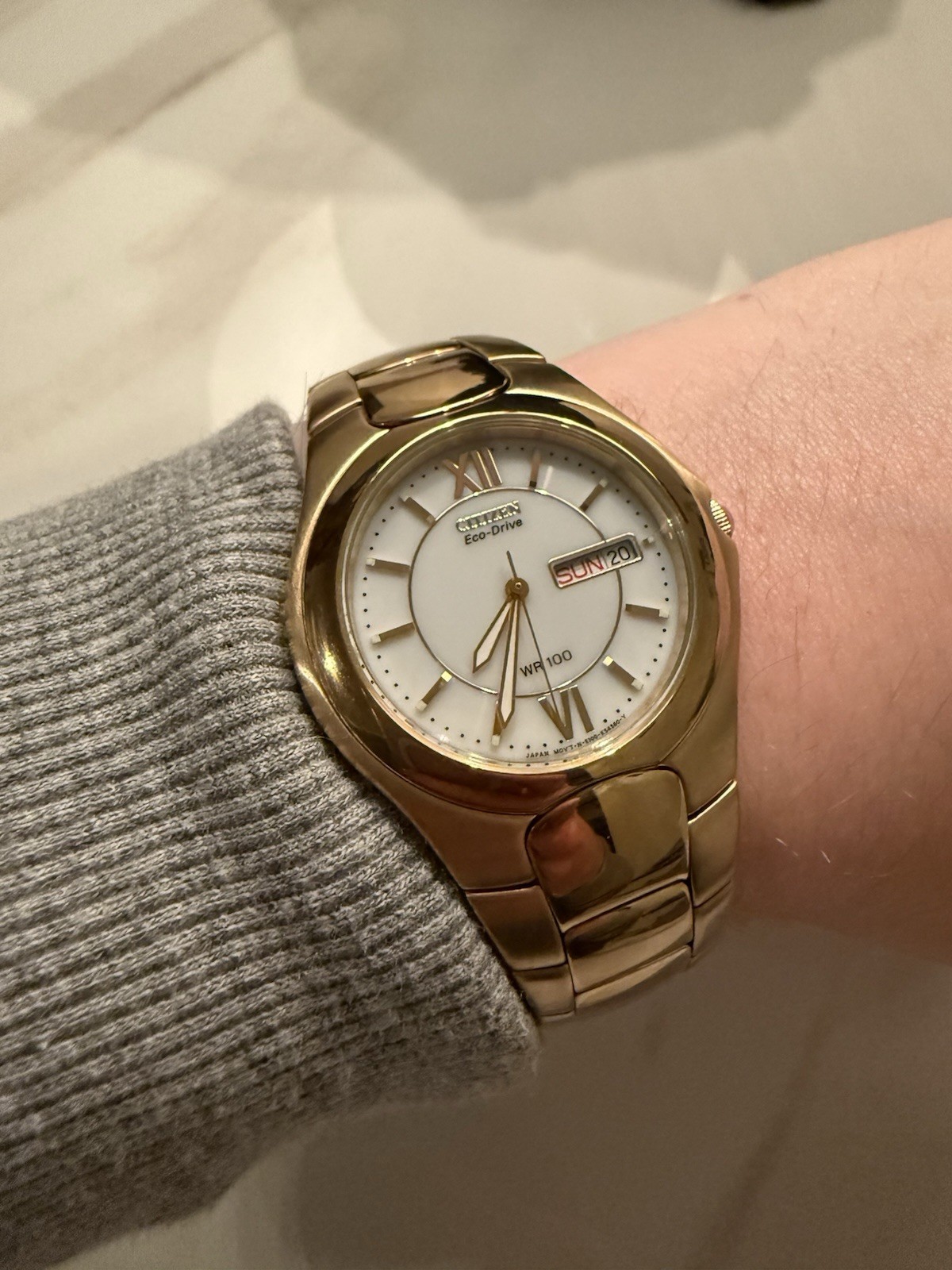 Quartz Japan Wristwatch Date Drive Movement Eco Vintage Day Mens Gold Citizen - VintageWatches.PK Quartz Japan Wristwatch Date Drive Movement Eco Vintage Day Mens Gold Citizen - vintagewatches.pk