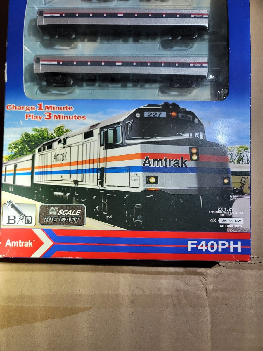 Amtrak Railroad N NewRay B/O train set F40PH NIOB CM169 Die