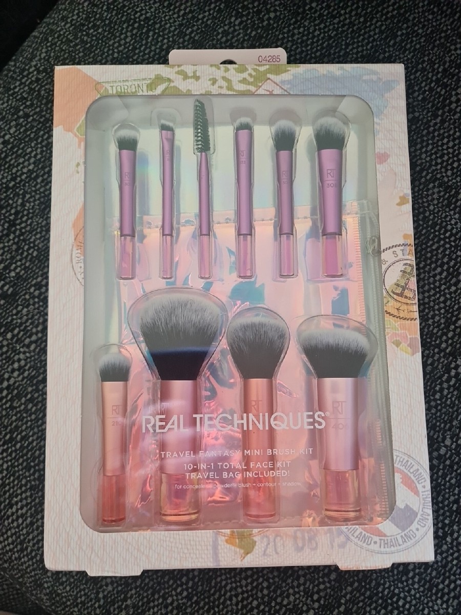 Real Techniques Travel Fantasy Mini Brush Kit UK