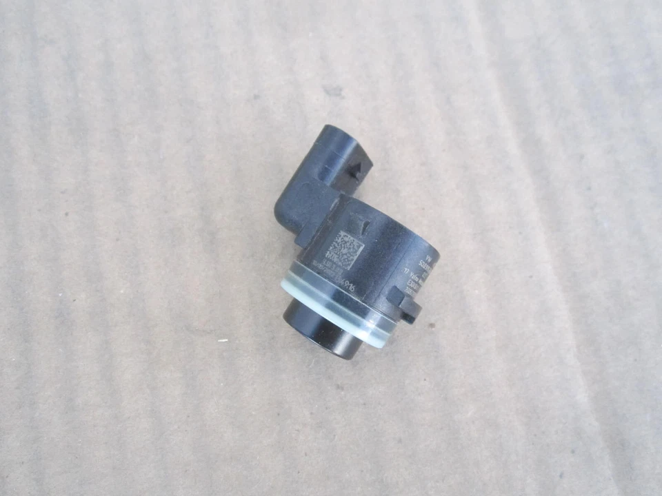 os30282 Audi A4 A5 A7 A8 Q3 Q5 Q7 2021 2022 front bumper cover parking sensor OE - Image 2 of 4