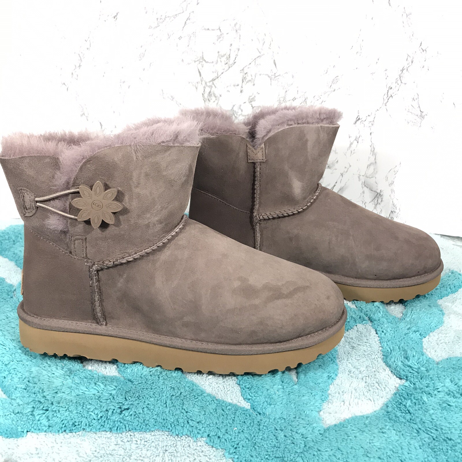 ugg bailey button stormy grey