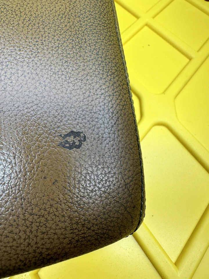 Audi A6 2007 3,2 C6 consola central reposabrazos 4F0864114 OEM Foto 3 de 4