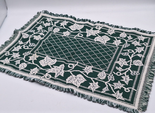 6 Woven Ivy Placemats Green White Reversible 19 x 14 inches - Picture 2 of 4
