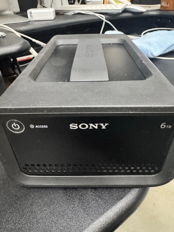 Sony Professional RAID 6TB Model PSZ-RA6T Externe Festplatte USB/Thunderbolt 2