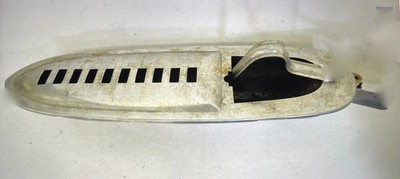 Seltenes original antikes Spielzeug Weißblech Einzelpfeife ''Knall'' Boot
