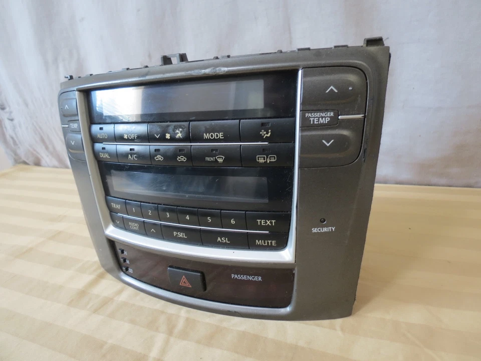 10-11 2010-2011 Lexus is250 is350 Center Dash Radio Climate Control Panel 758950 Foto 2 de 4