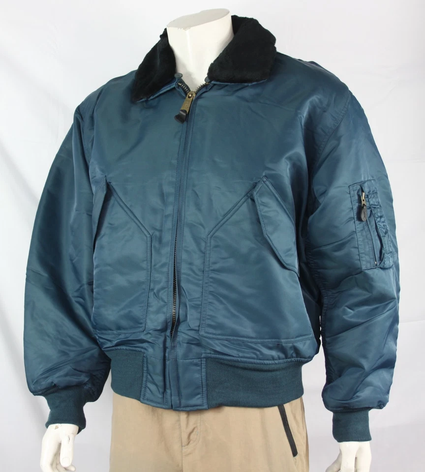 Jaqueta bombardeiro Highlander MA2 gola de pele sintética acolchoada azul quente - Imagem 2 de 4