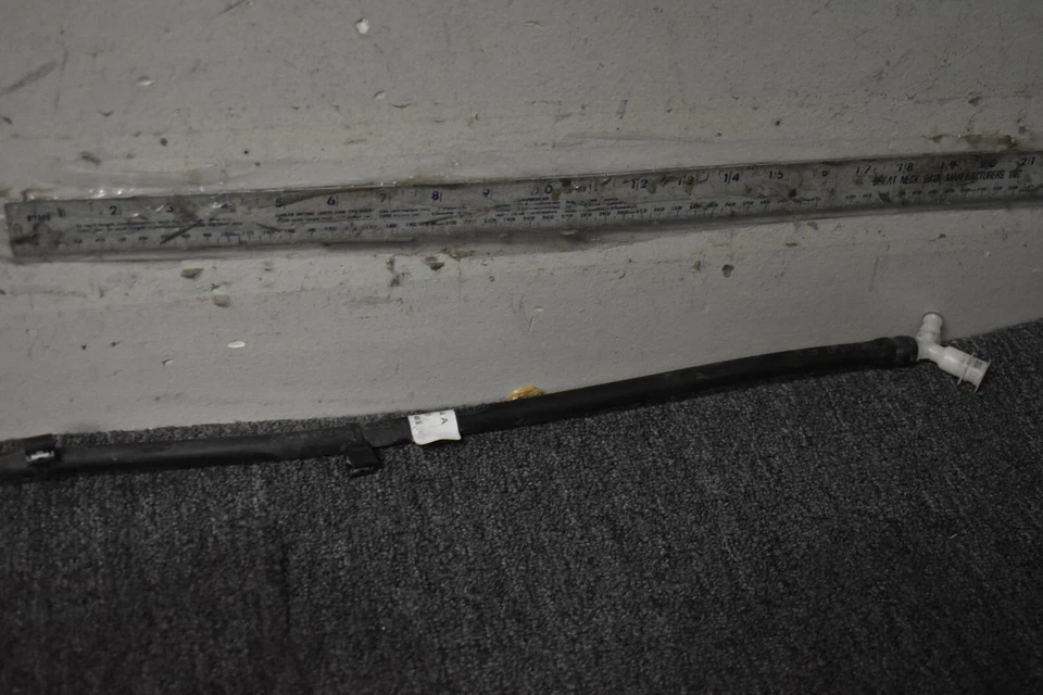 PORSCHE MACAN LÍNEA DE MANGUERA DE FÁBRICA OEM Foto 3 de 4