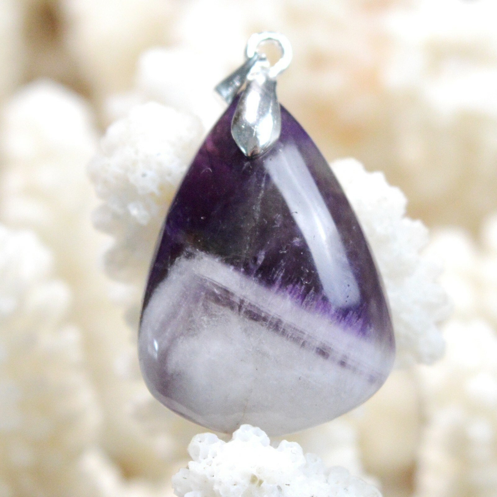 Pendentif améthyste chevron 27 carats contre le stress, cabochon naturel d'Inde CS11