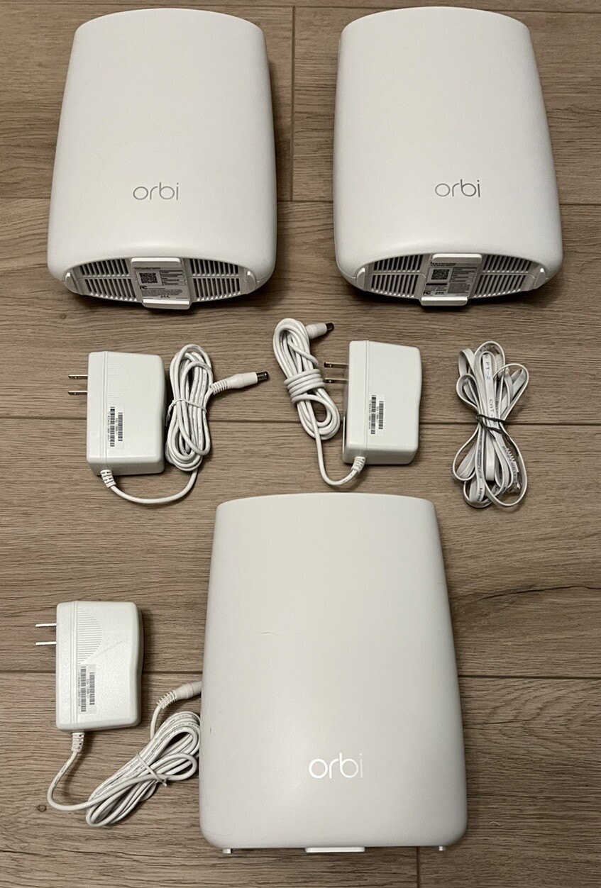 RBK50V-100EUS"Netgear Orbi Tri-Band AC3000 Wifi System Router 1 Satellite At Best Price In New Delhi - Foto 4