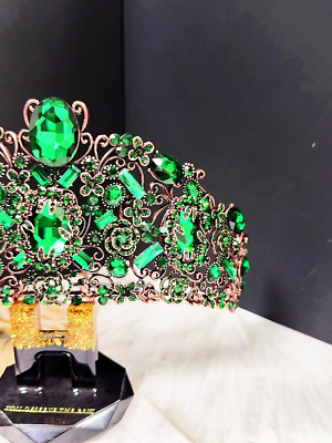 Vintage Handmade Crown, Emerald Crystal Crown, Victorian  display picture 3