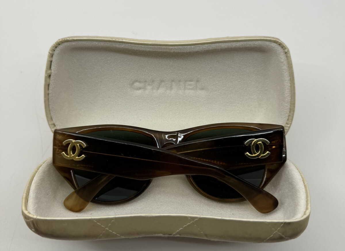 小物 CHANEL Sunglasses CC Logo Tortoiseshell Chanel Tortoiseshell Women's Sunglasses Gold CC Logo With Satin