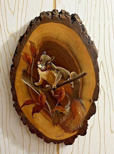 Hand Painted Coastal 11" Wood Slice Art Squirrel on Branch Rustic Wall Decor Vtg