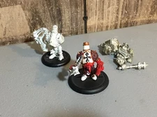 A26211 WARMACHINE HORDES PROTECTORATE MENOTH METAL INC LOT REPENTER REDEEMER
