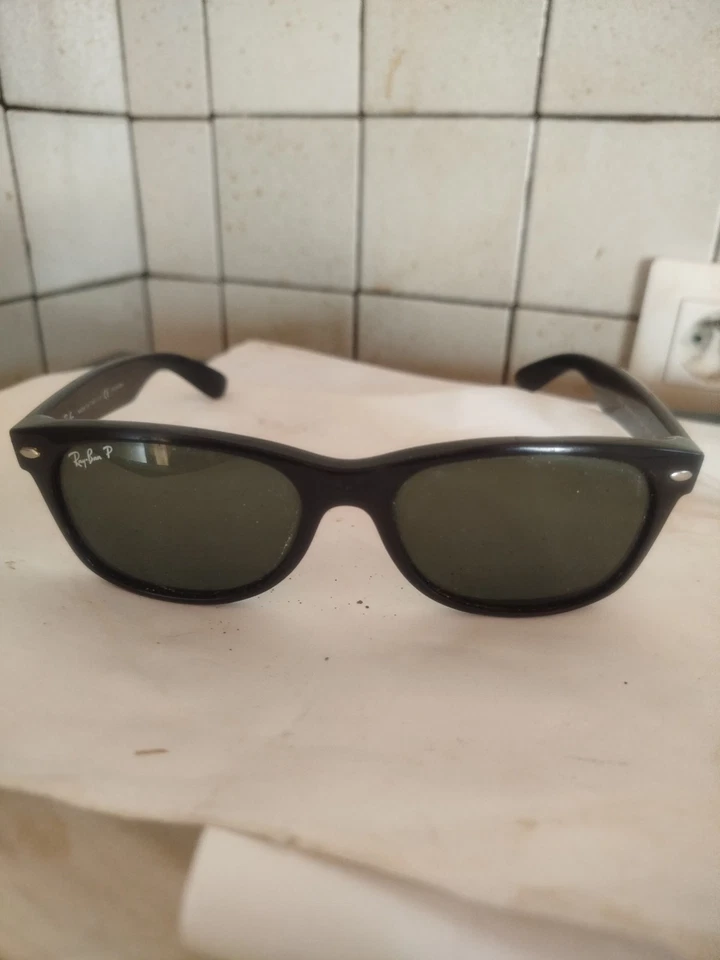 Lunettes de soleil Ray Ban New Wayfarer RB 2132 - Photo 2/4