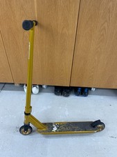 Fuzion Kids Scooter in Gold