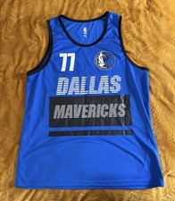 Dallas Mavericks Doncic 77 NBA Basketball Jersey Large Blue Officially Licensed