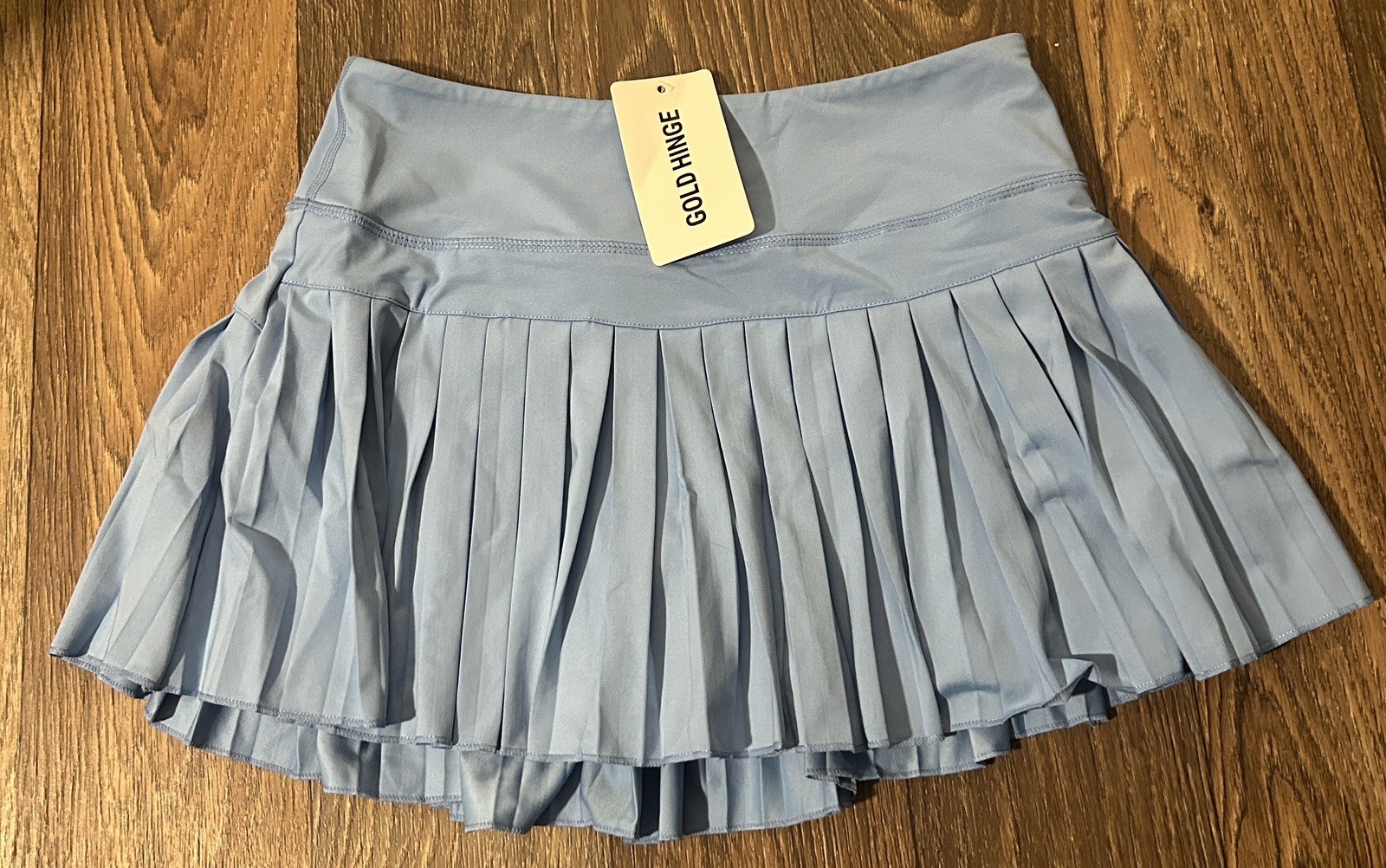 GOLD HINGE Pleated Tennis Skirt Size Medium Blue Golf Pickleball Skort
