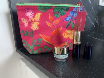 Ester Lauder Kosmetiktasche Mit Lippenstift Und Tagescreme