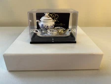 Dollhouse Miniature "Reutter" Porzellan 'Blue Onion' Soup Set